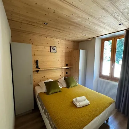 Apartman L'hermitage 360 *